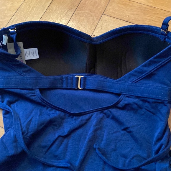 Athleta blue work out top! New! - Picture 5 of 6